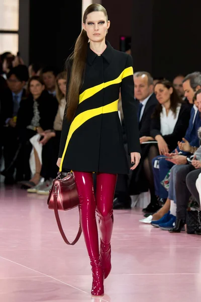 Look 39